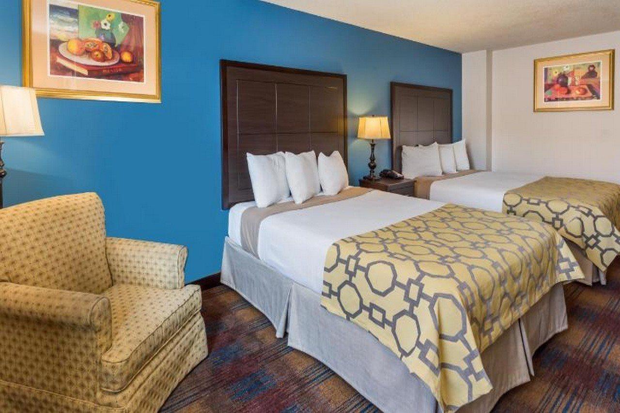 Super 8 By Wyndham Kokomo Exterior foto